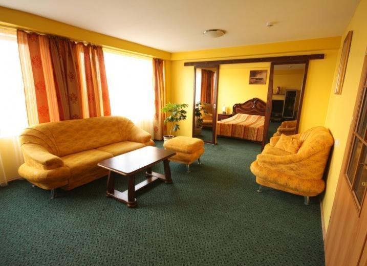 Hotel Siauliai Exteriör bild